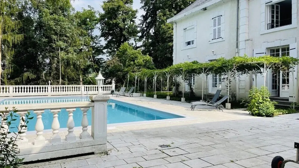 Logis Vélès