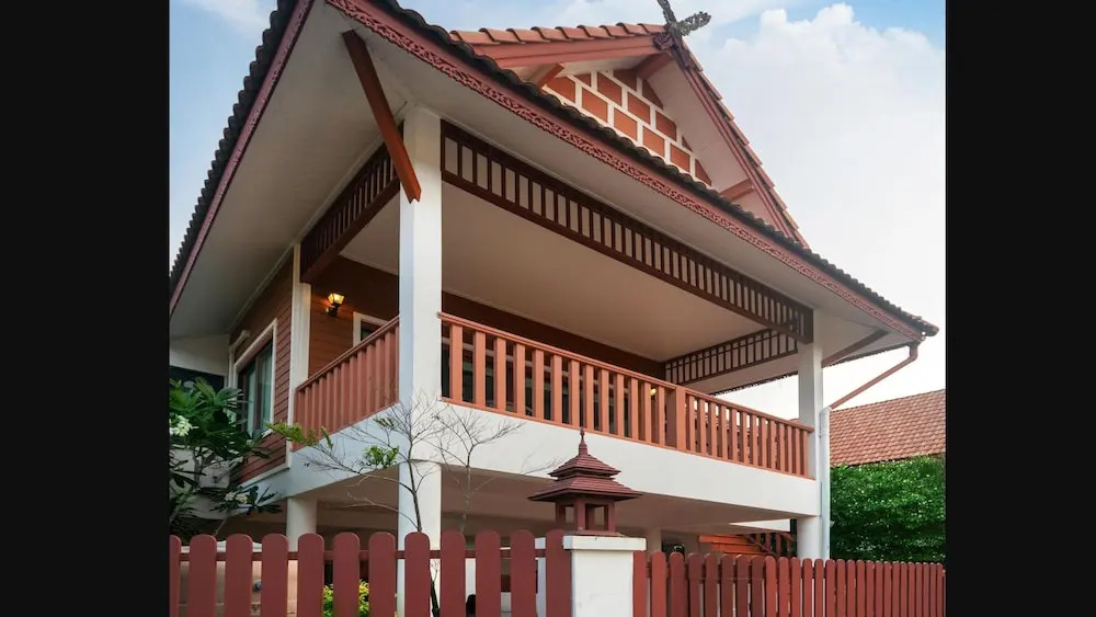 Naiyang Beach - 4 Bedroom Pool Villa