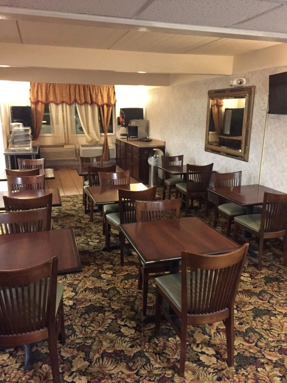 Coratel Inn & Suites by Jasper Mankato