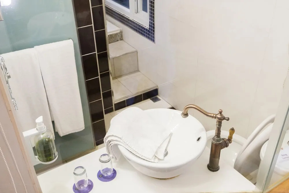 Tainan Quiet Hostel(台南清凈背包客棧)
