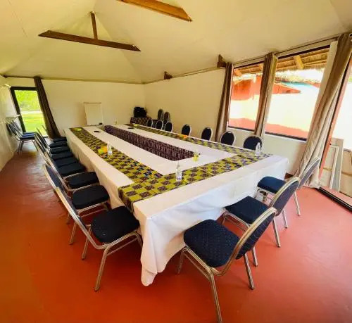 African Queen Lodge