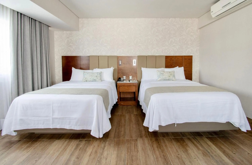 Hotel Plaza Diana