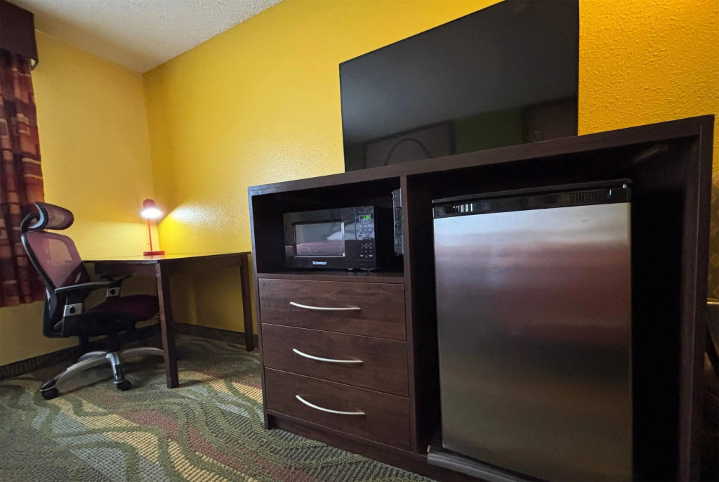 Super 8 by Wyndham Jacksonville