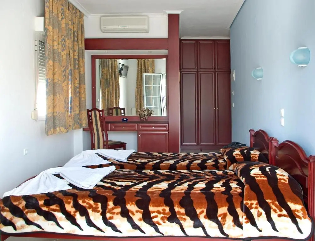 Hotel Chronis