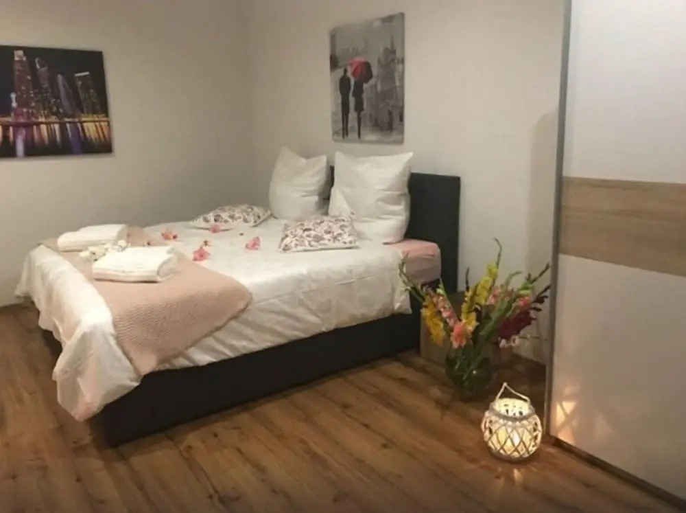 Oftersheim Apartment