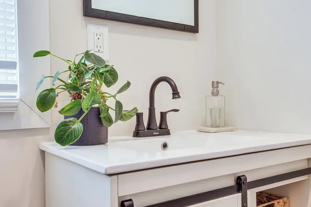 1 Mi to Metro-north! Commuters Apartment Near NYC