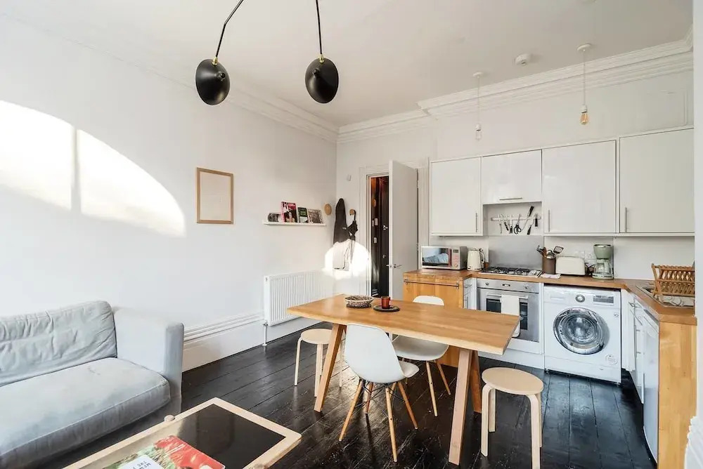 Stylish 1 Bedroom With a Private Garden