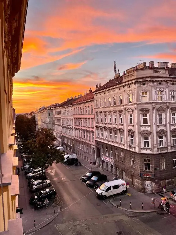 Trendy apartment near Schloss Schönbrunn
