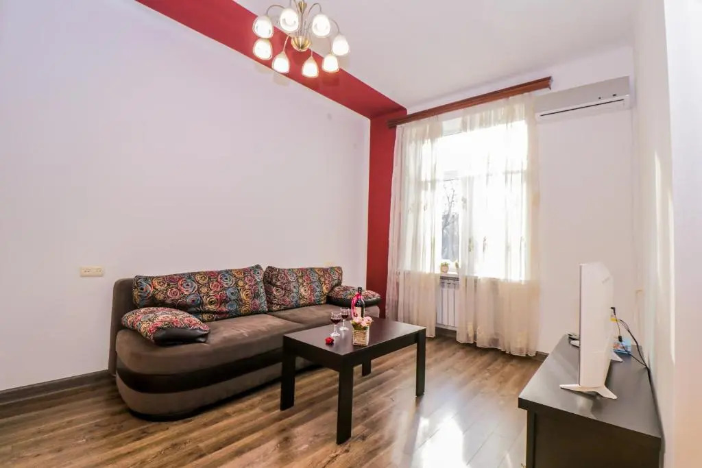 Stay Inn Apartments at Saryan Street