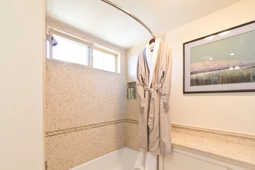 275 El Cielito Rd Cottage 1 Bedroom 1 Bathroom Cottage