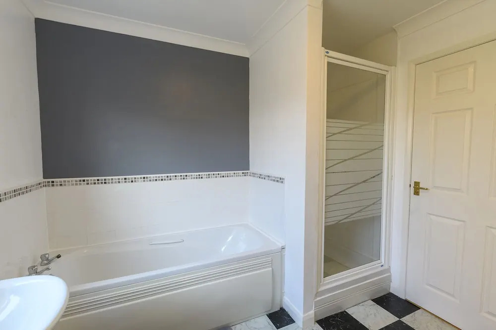 Lovely Bungalow in Newark