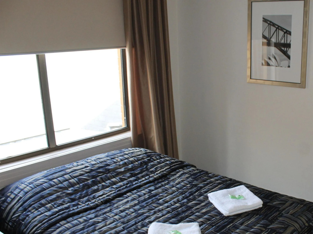 Royal Exhibition Hotel