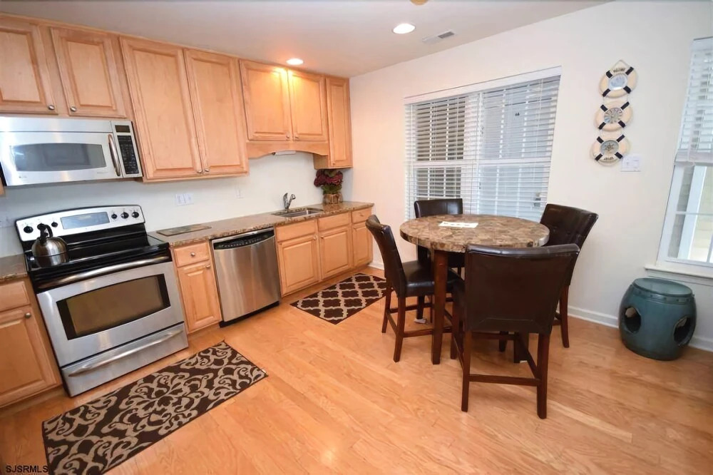 BR3512 Ocean Ave-4