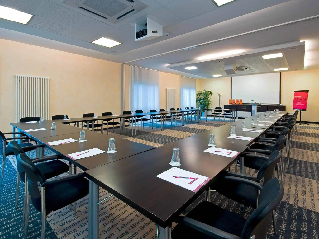 Garner Hotel Oberhausen by IHG