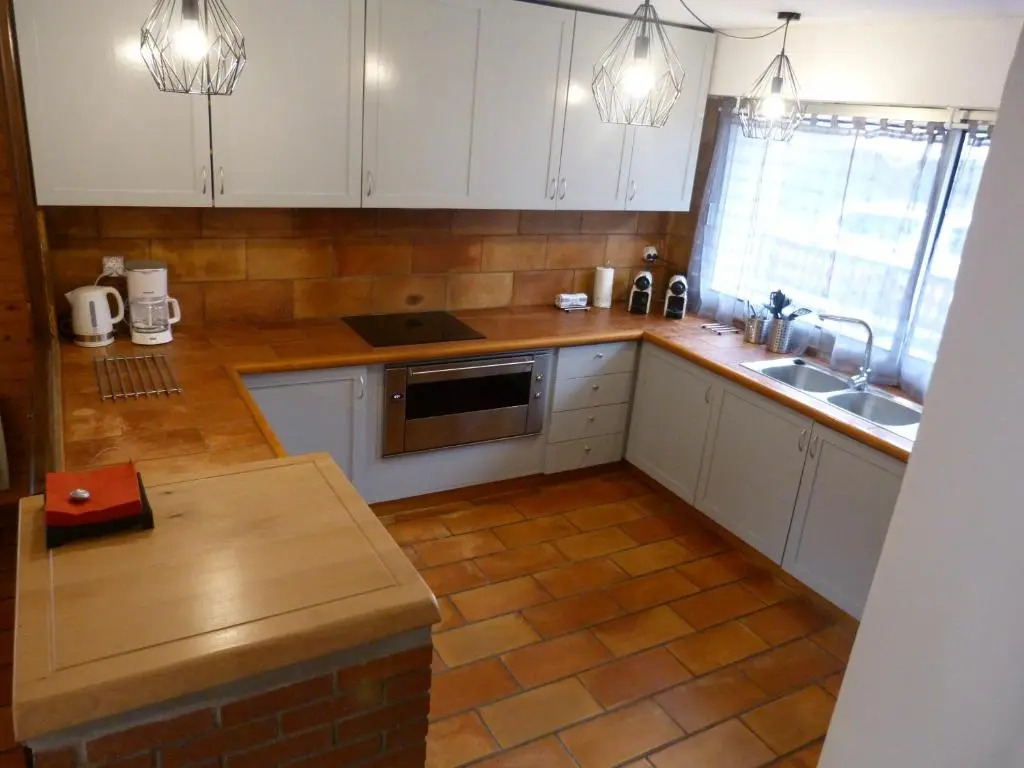 Grand Gîte Saint-Lary centre pour 15 pers. pouvant accueillir jusqu’à 17 pers.