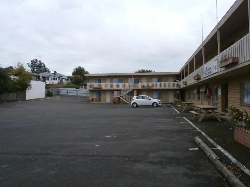 Aberdeen Court Apartments
