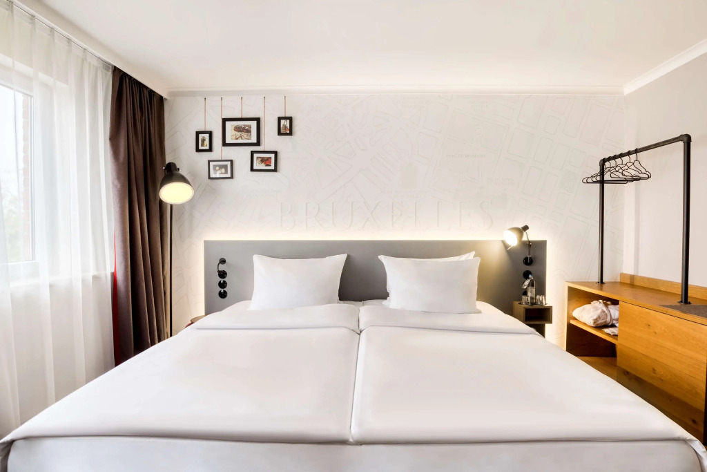 Отель pentahotel Brussels City Centre