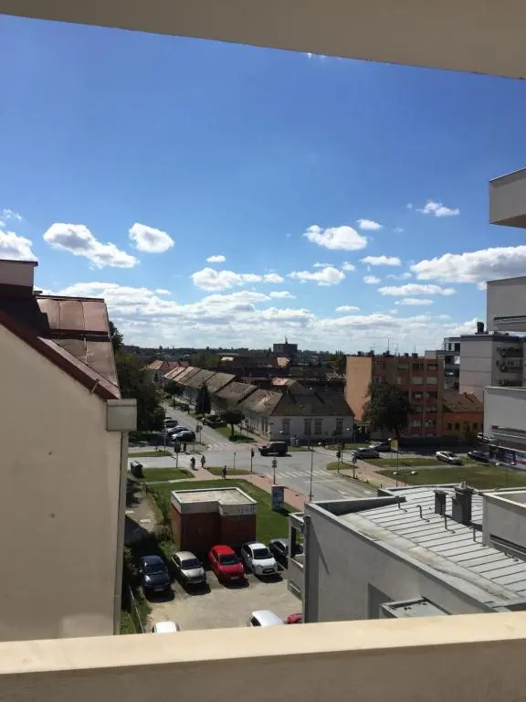 Studio apartman Lara ***
