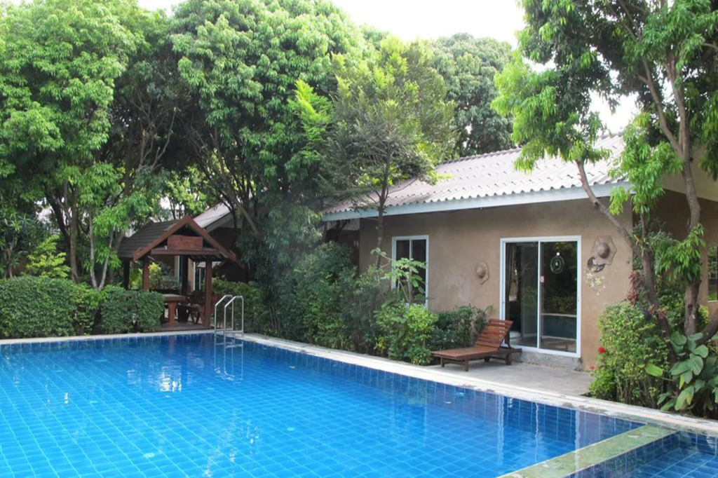 Muntra Garden Resort