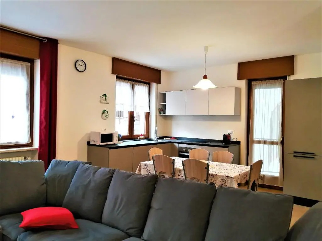 Appartamento con 3 camere in centro Aosta