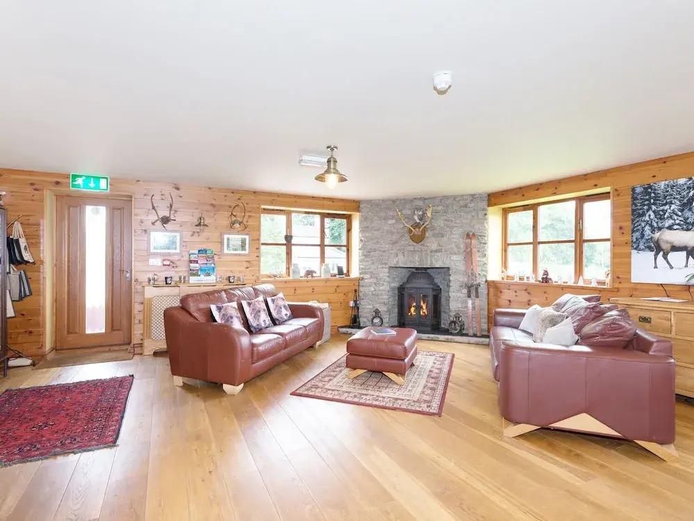 Big Bear Lodge