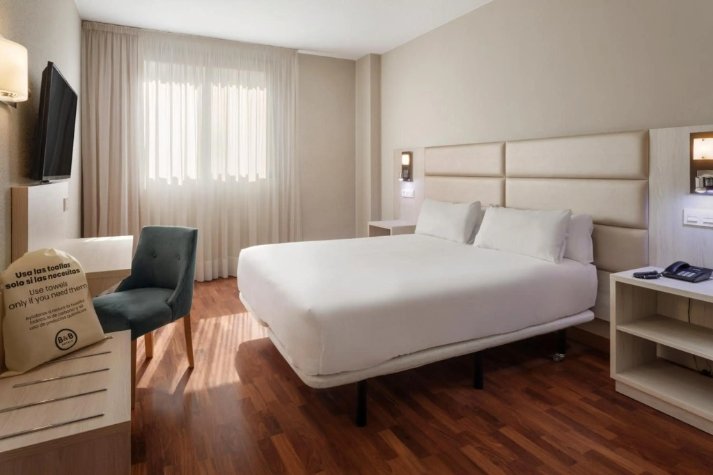 B&B HOTEL Zaragoza Royal