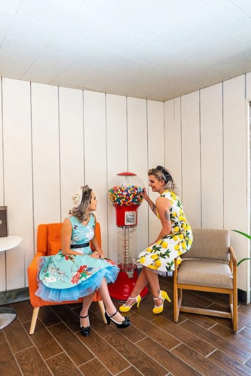 The Atomic Blue Motor-Inn