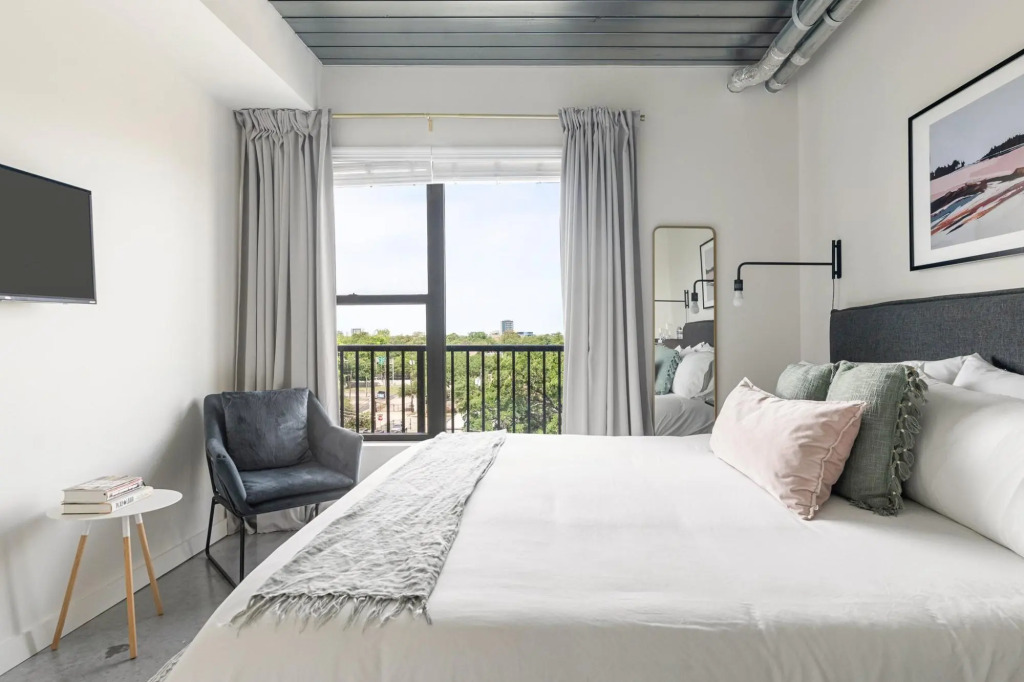 Mid Main Lofts #6106 | Hip & stylish modern 1BR loft | Midtown