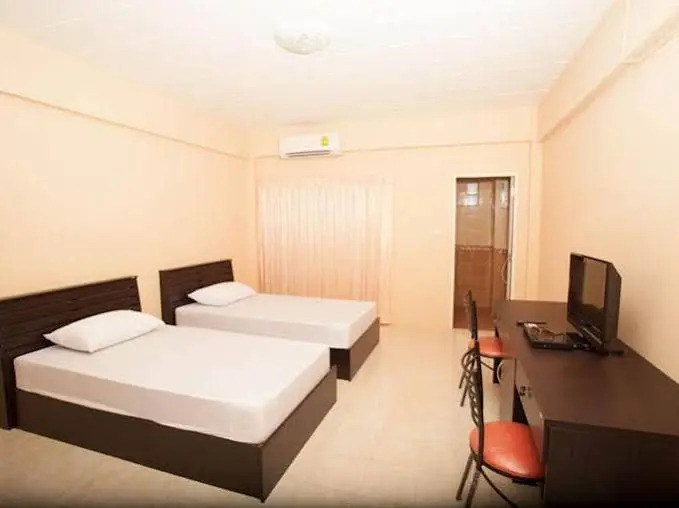 Burapha Bangsaen Garden Apartment
