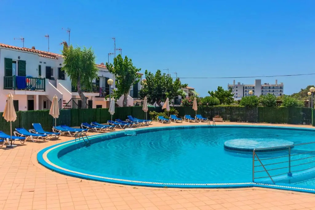Calan Blanes Park 2adults 4children