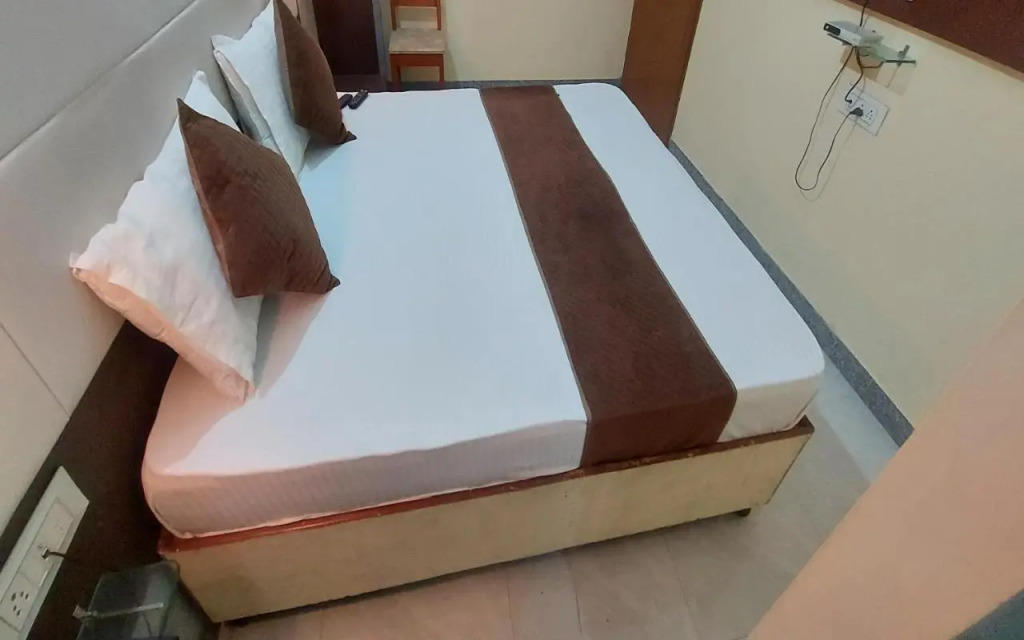Hotel Heera Palace