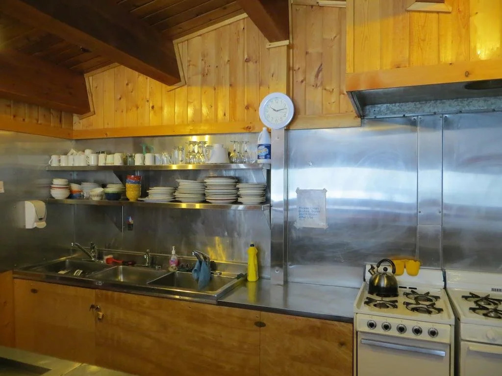 HI Kananaskis Wilderness - Hostel