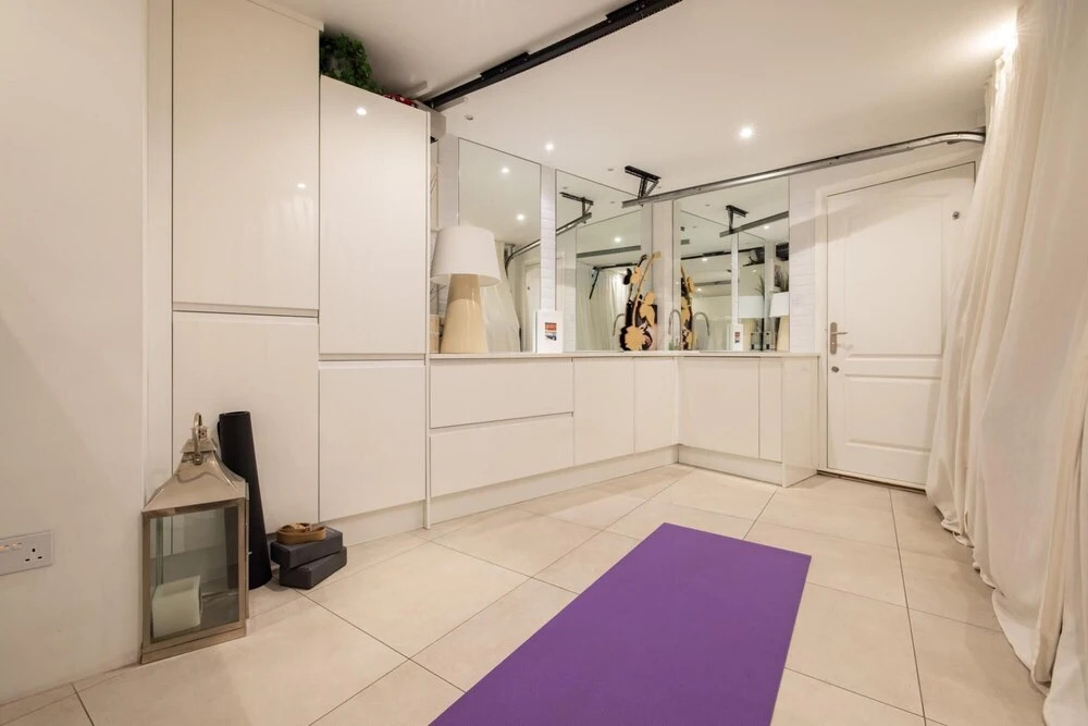 Unique Light-filled House - Primrose Hill
