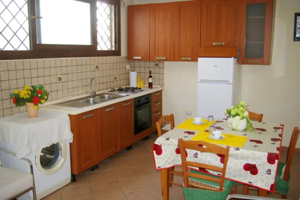 Apartment With 2 Bedrooms in Gallipoli, With Wifi - 200 m From the Bea