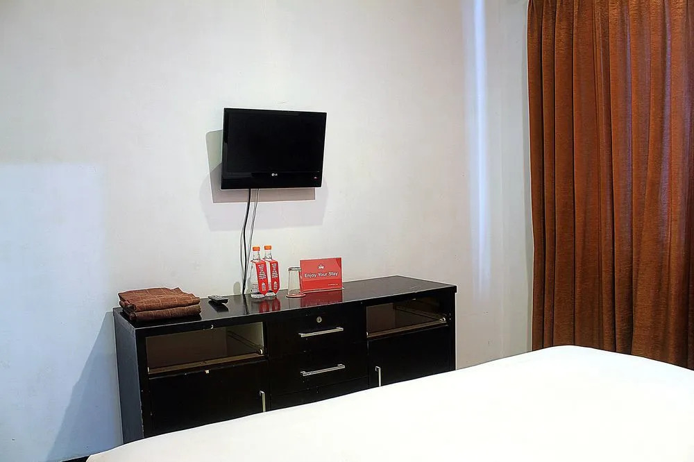 ZEN Rooms Akbar Kebon Kawung
