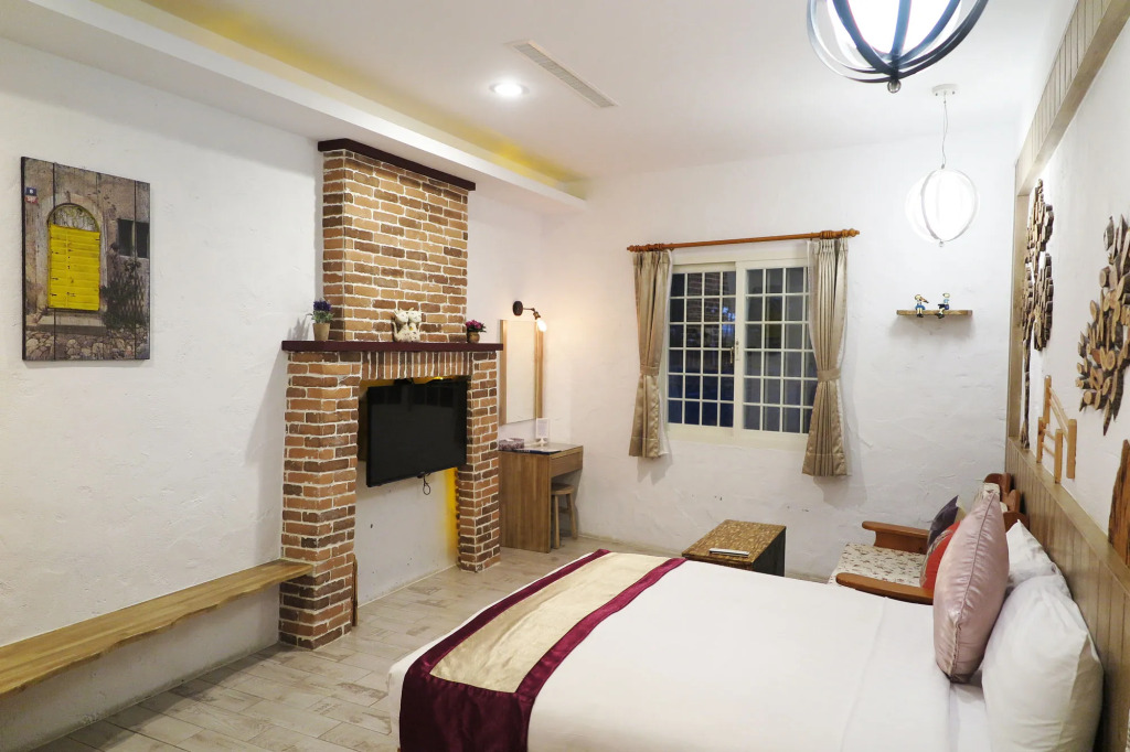 Sin Sin Hotel III