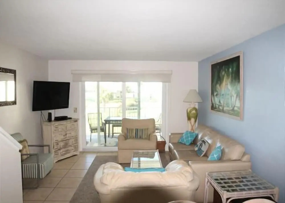 Colony Reef 15c 2 Bedroom Condo by Redawning