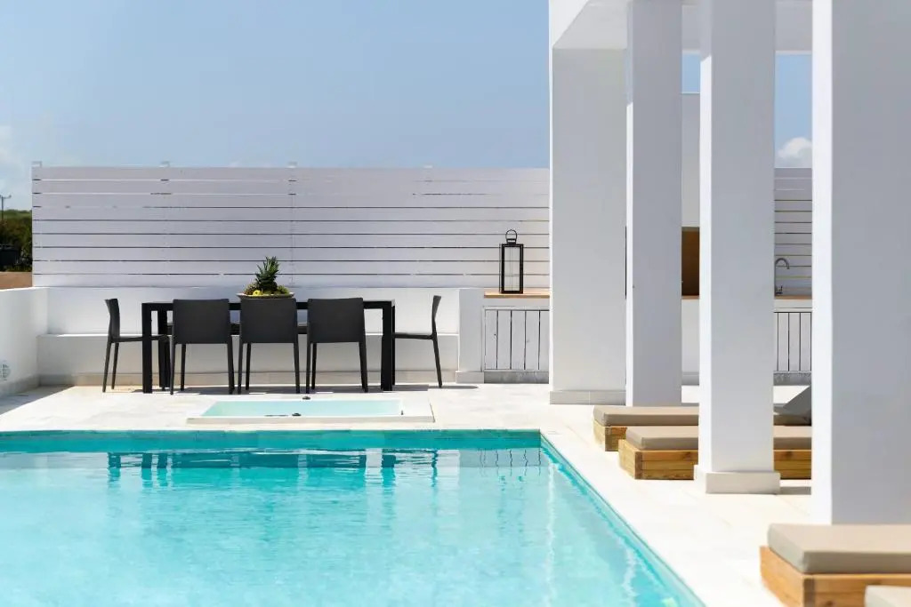 Seastar Villa Large Pool & Jacuzzi Retreat