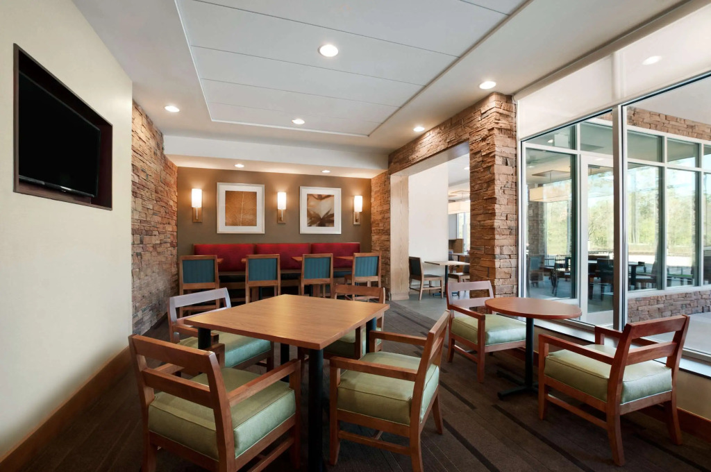 Hyatt Place Houston/The Woodlands
