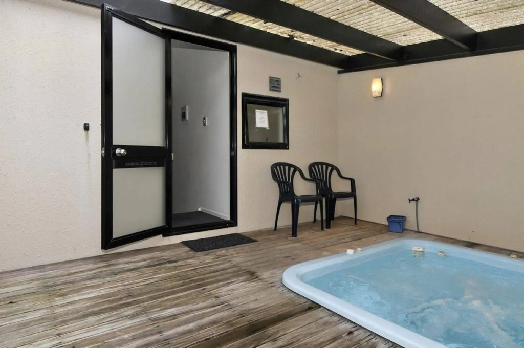 Wylie Court Motor Lodge