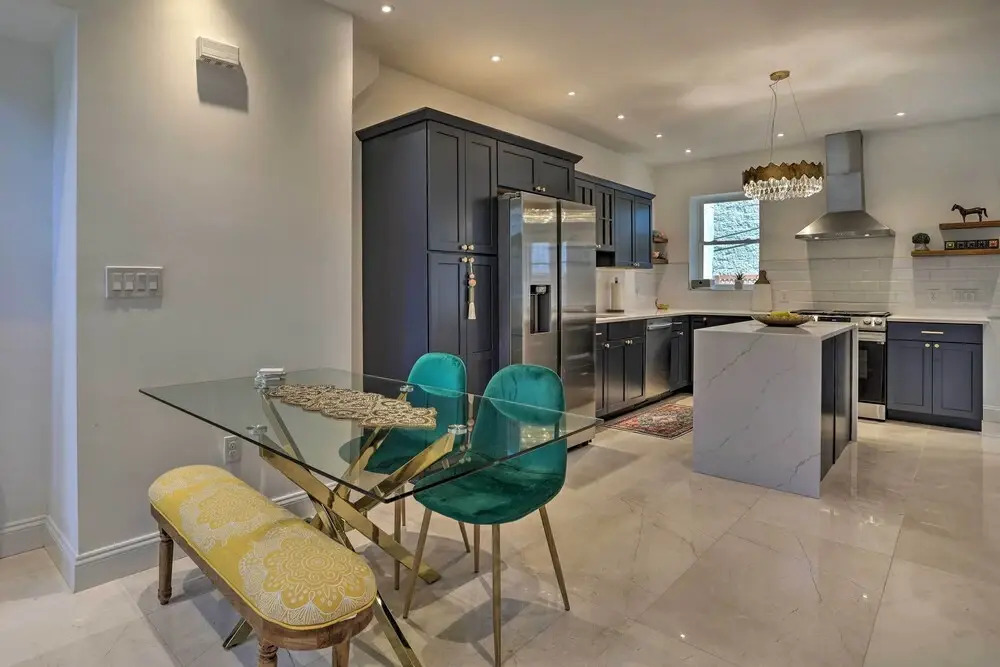 Upscale + Unique Townhome in University City!