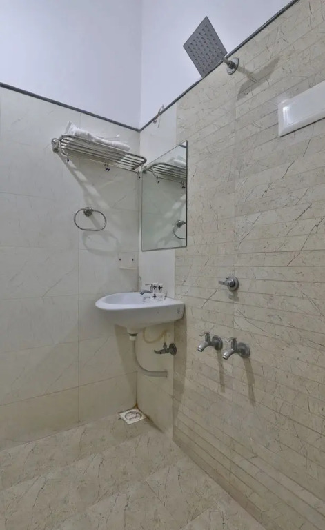 OYO 40663 knk hotel