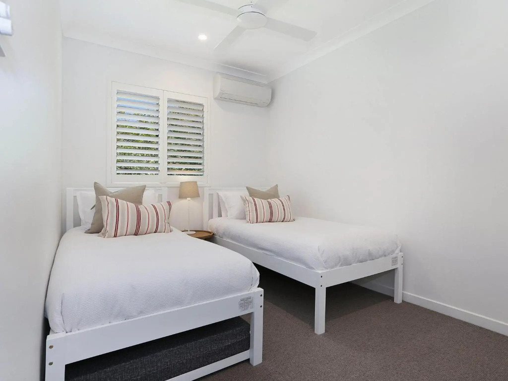 Byron Beachside 8