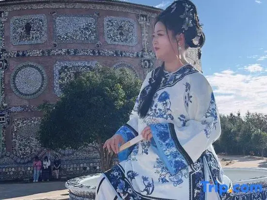 Taoshe Resort Hotel (People's Square Taoyangli Scenic Area Branch)
