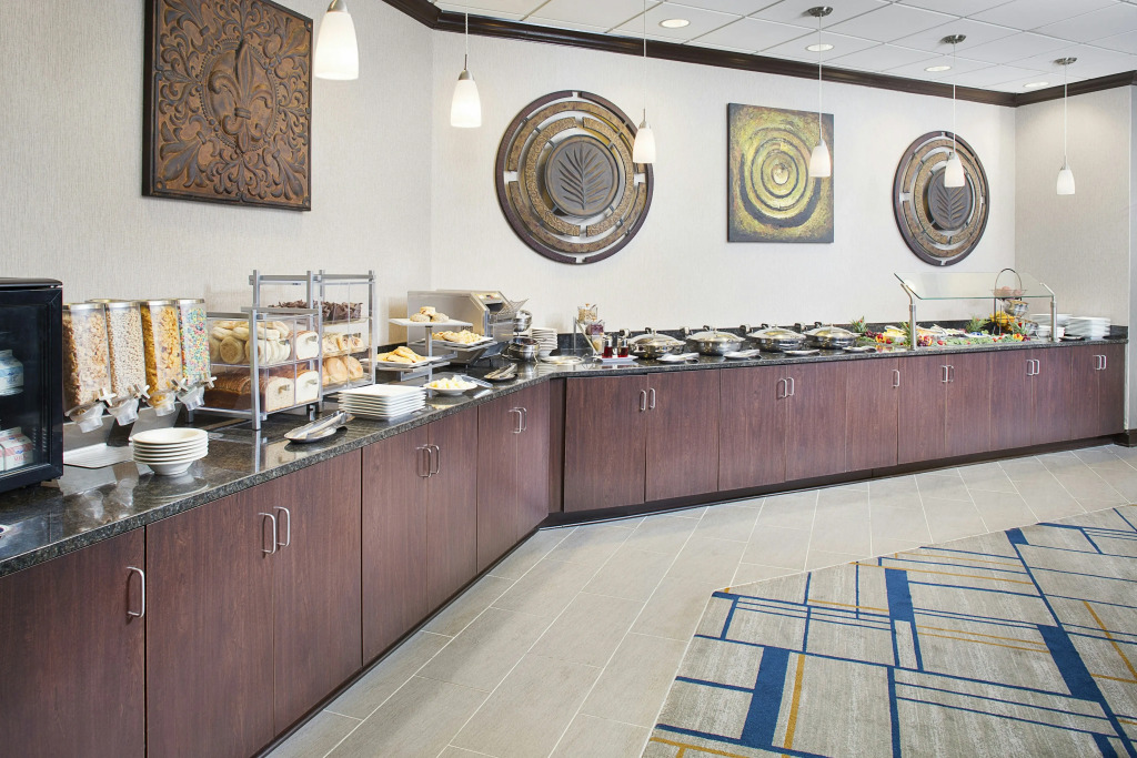 DoubleTree by Hilton Baltimore - BWI Airport