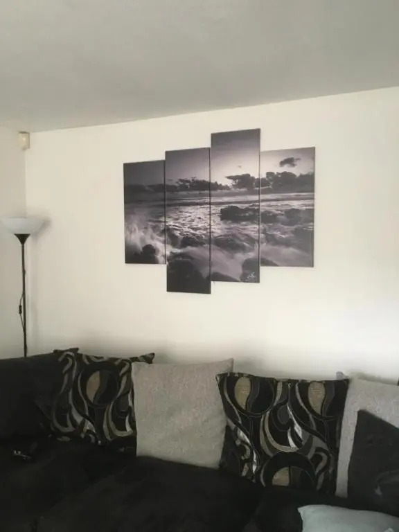 5 Shell Hill Mews