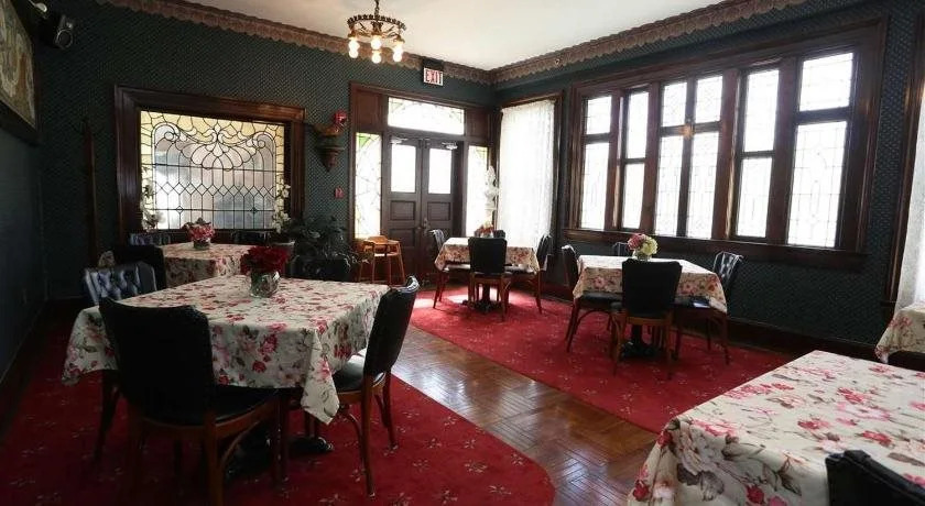 The Doctor's Inn