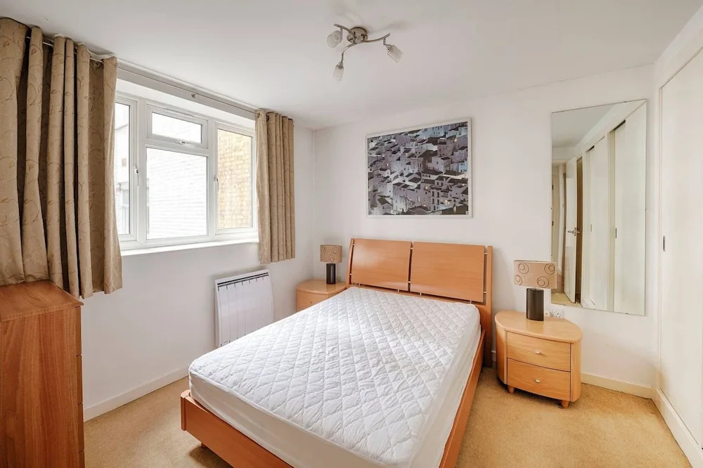 Modern Aircondition 2 Beds 2 Bath Victoria Station