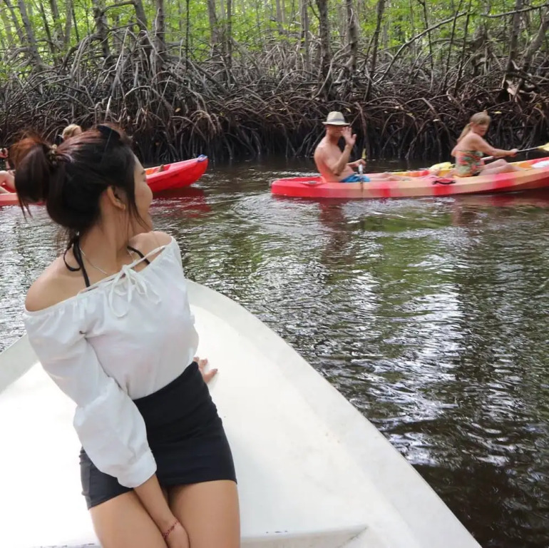 Kubu Sunset Guest House