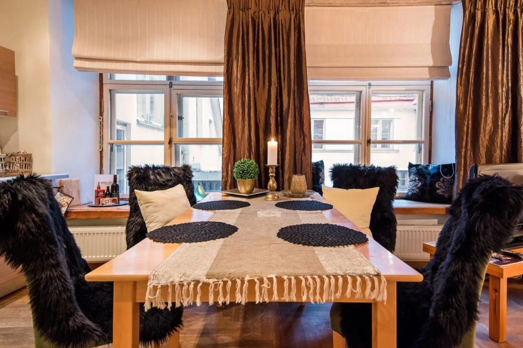 OldHouse Apartments